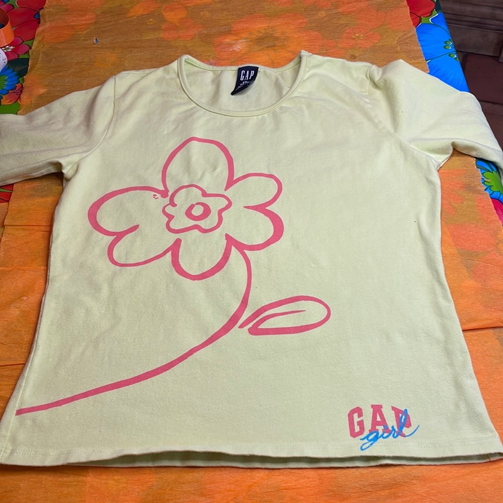 Gap girls T-shirt